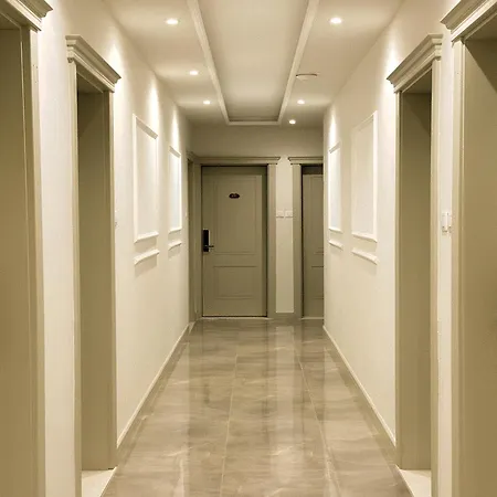 Luna Apartmán Golem (Tirana)