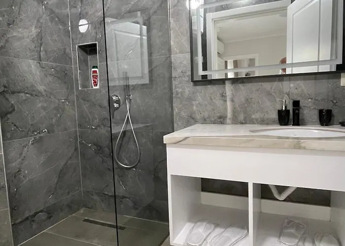 Apartamento Luna Golem (Tirana)