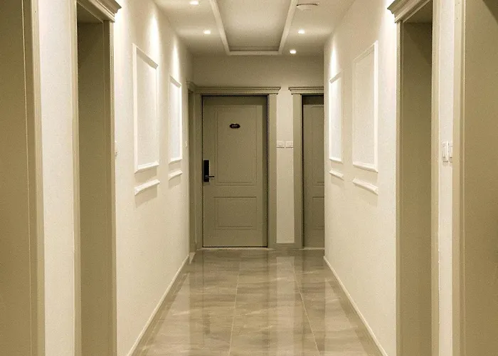 Luna Apartamento Golem (Tirana)